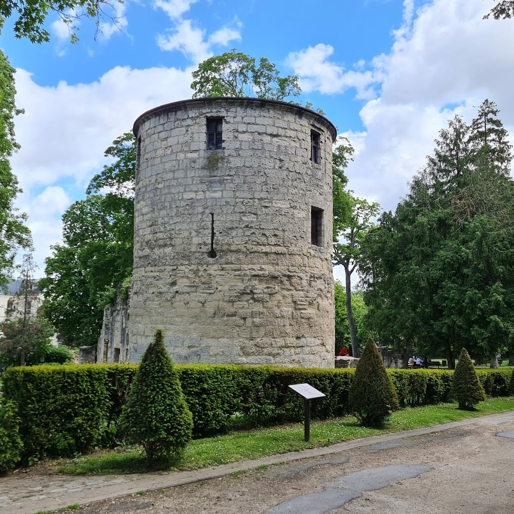 Tour Rabelais 1